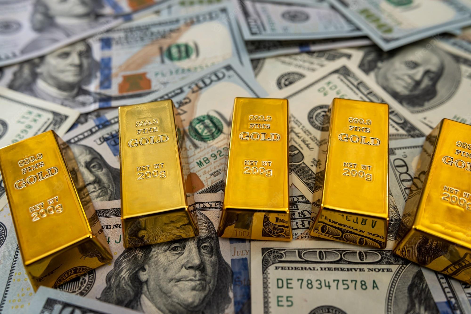 gold and the dollar